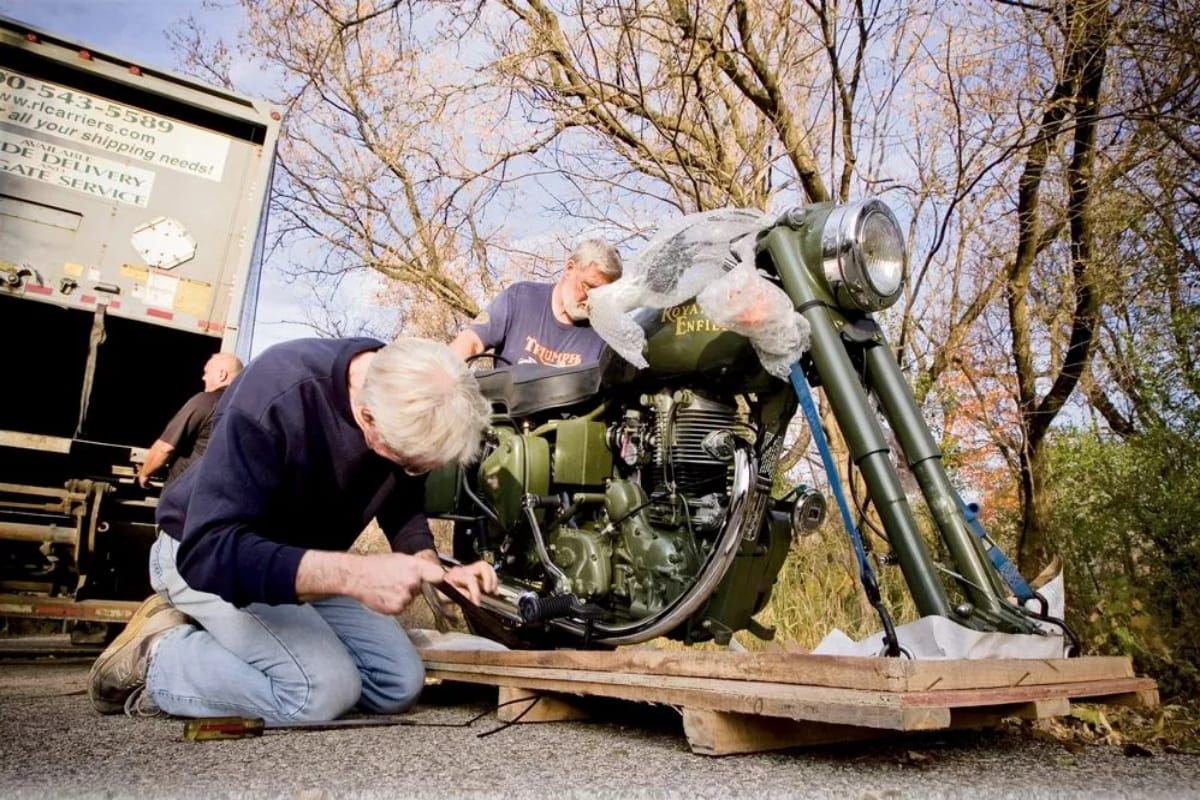 Know the history of royal enfield, from UK to india