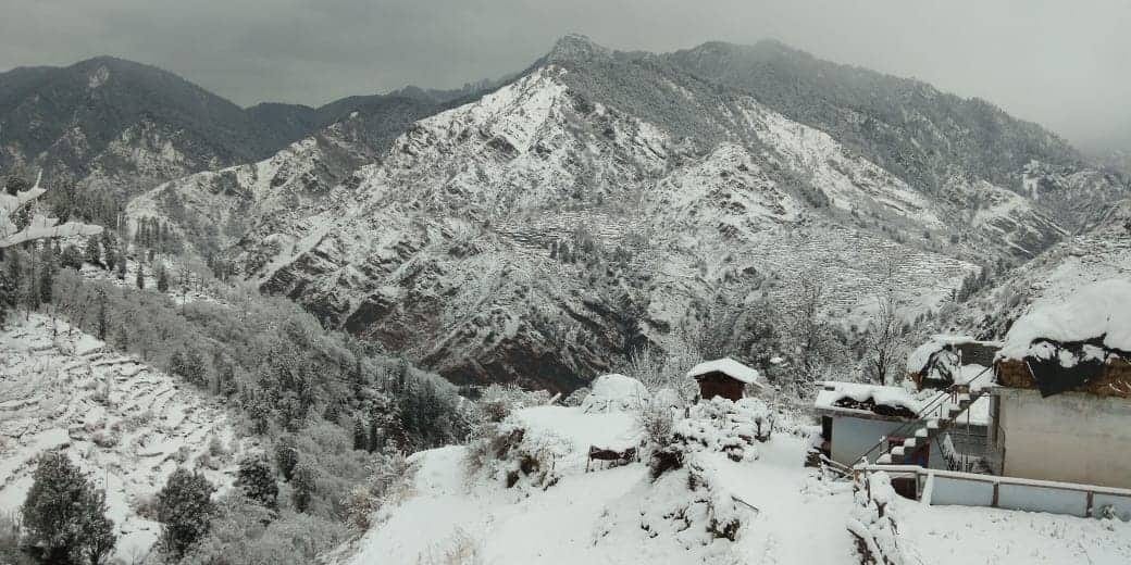 snowfall in uttarakhand char dham public faces bitter cold