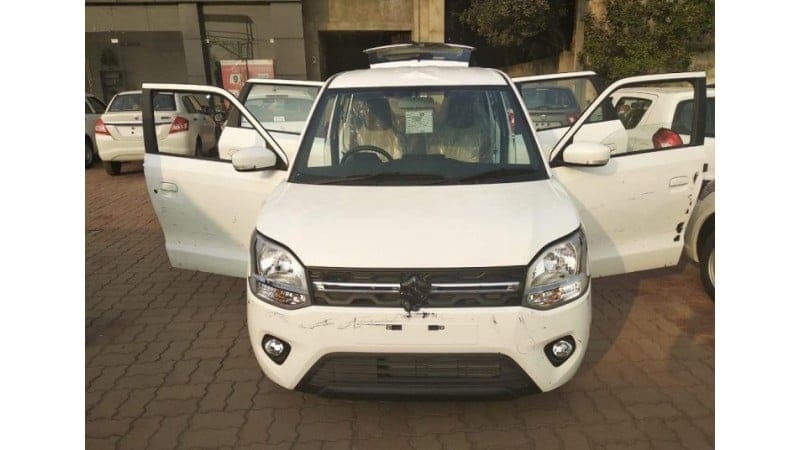 2019 new Maruti Wagon R vs Old Wagon R vs Stingray, know which one is better