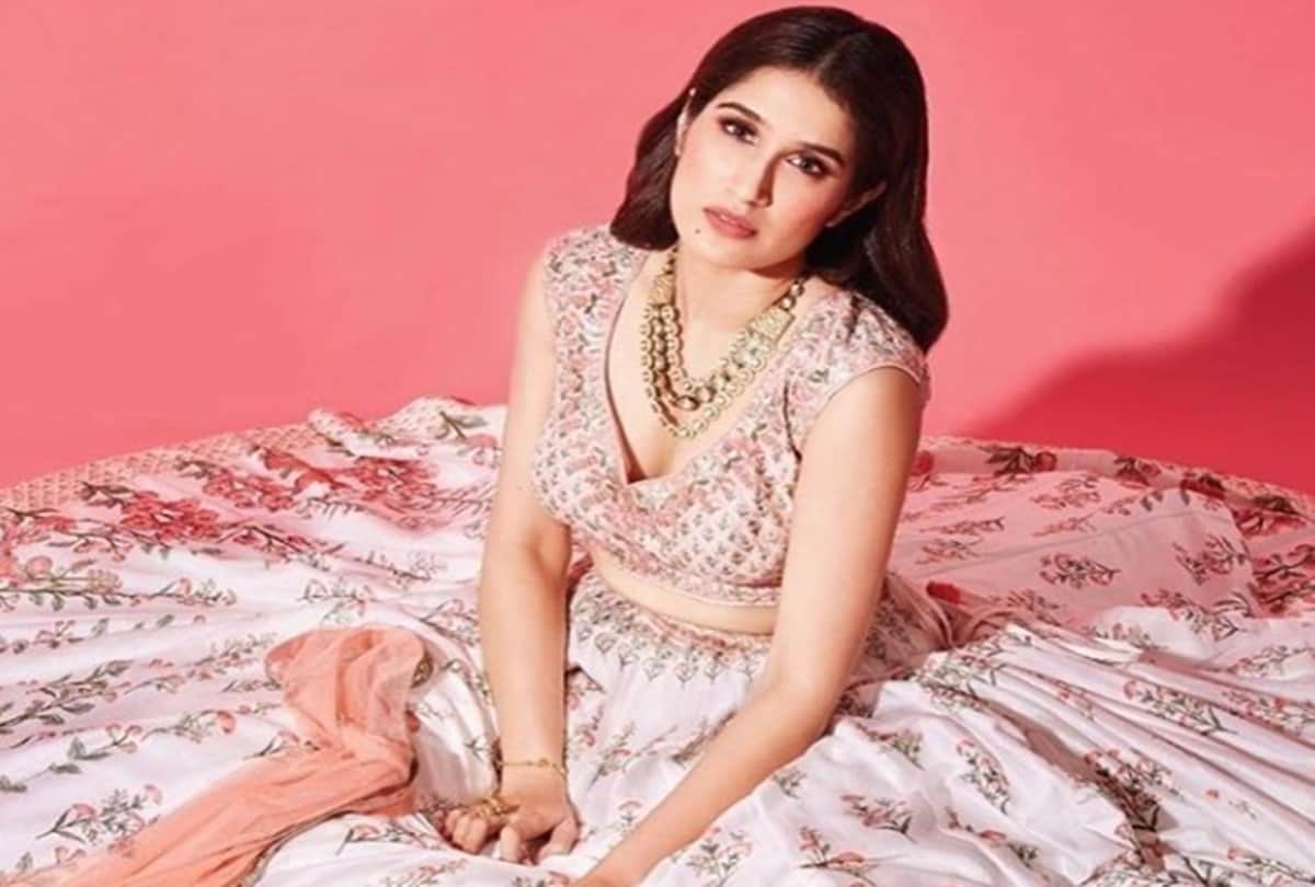 Happy Birthday Sagarika Ghatge know some lesser known facts about her life