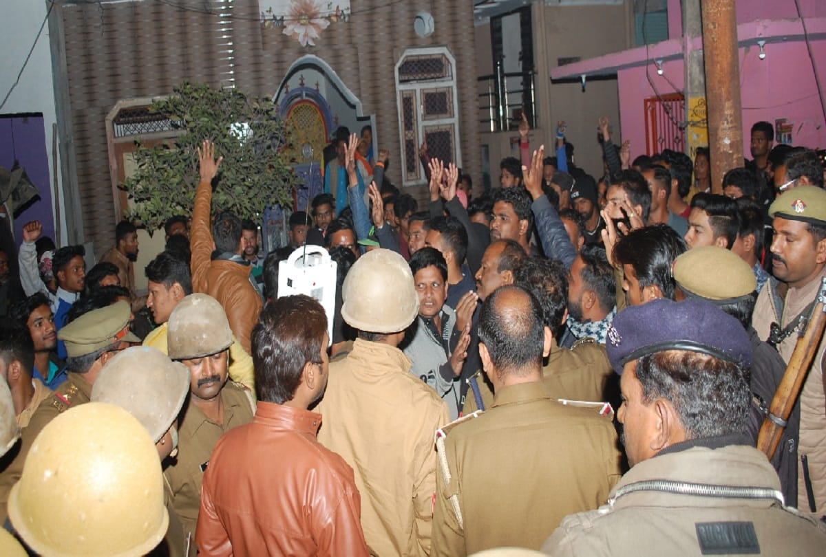 clash between Two communities over cricket controversy in lalitpur
