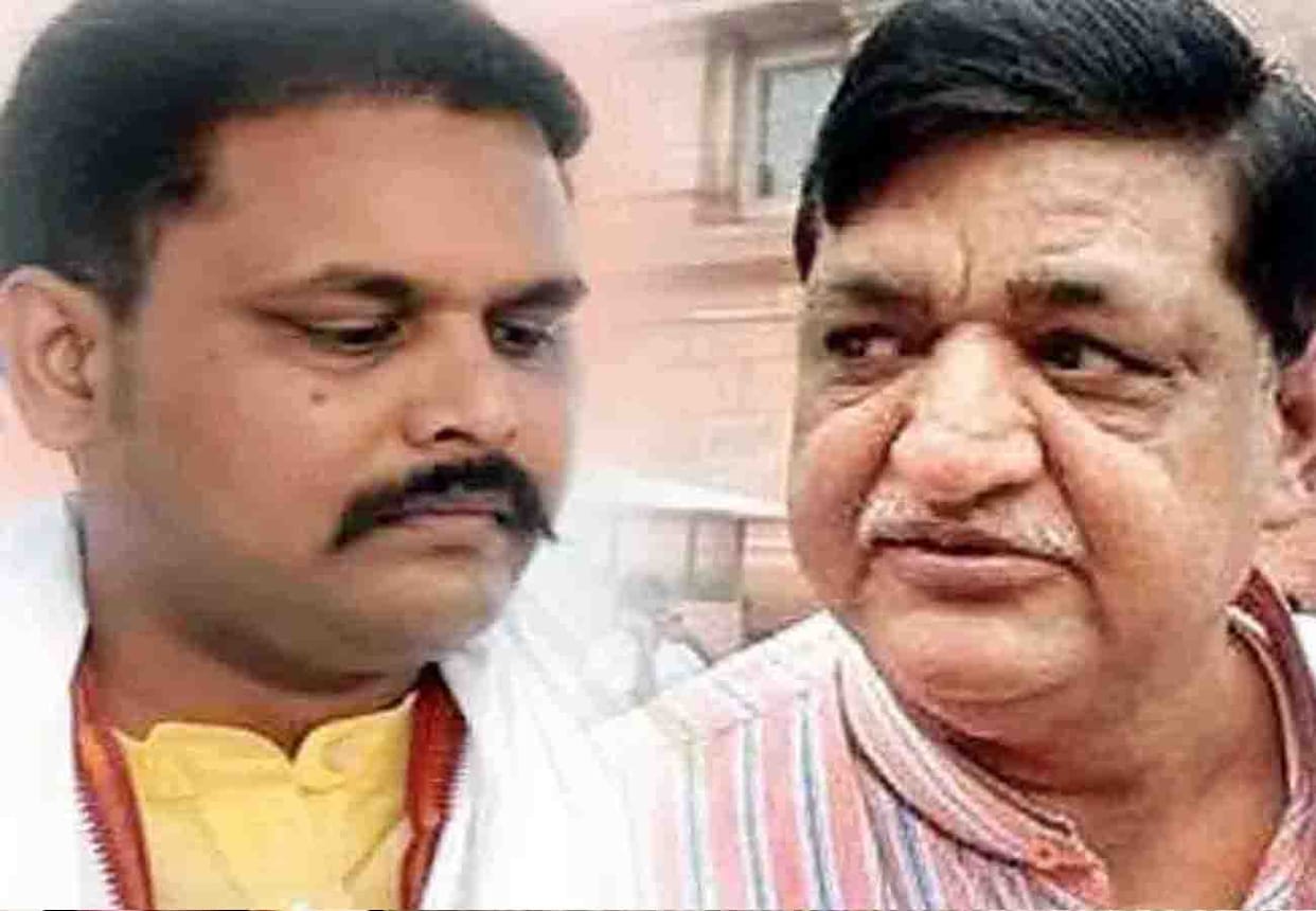 bjp leader naresh agrawal statement in distribution of liquor in a confrence