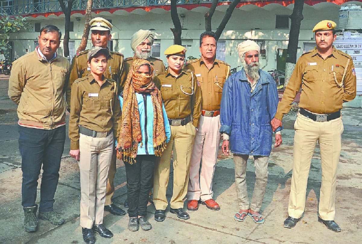delhi police arrested two people involved in nine month child kidnapping