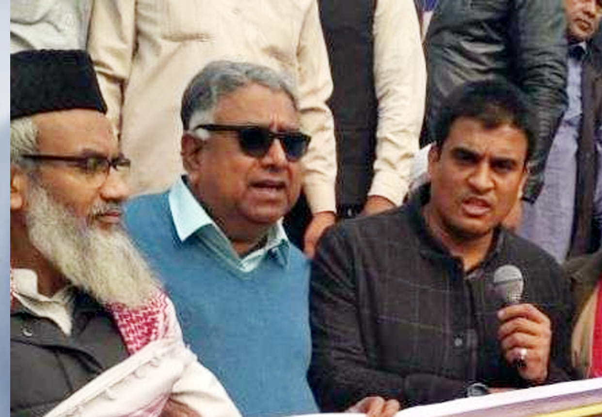 Meat businessmen protest in kanpur