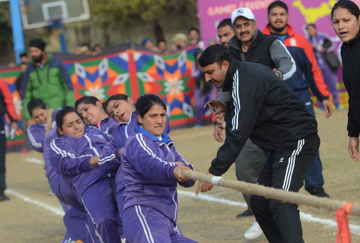 Jammu police inter zone sports meet 2018 finished, armed amd training zone were over all champion
