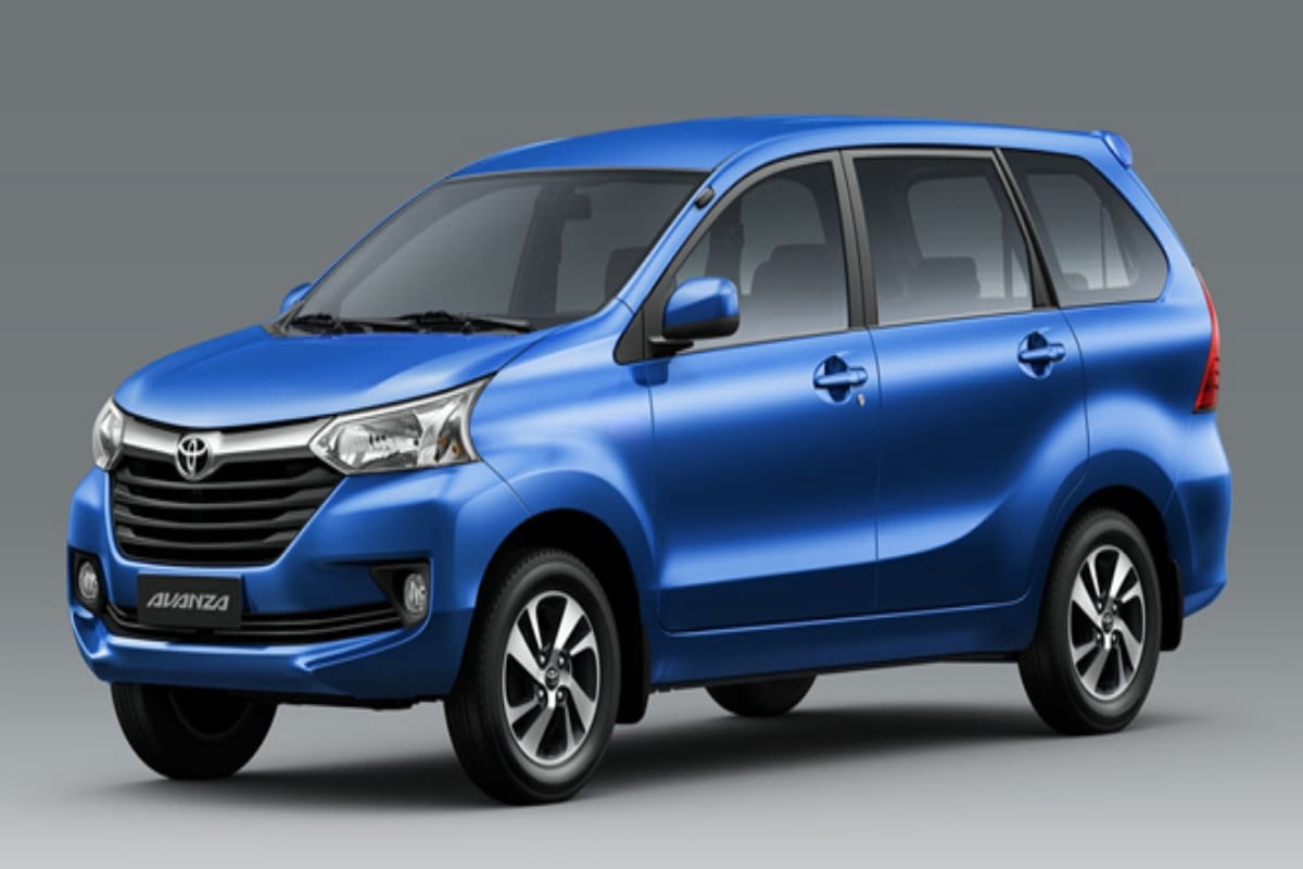 Cars that pakistan gets but india is still waiting