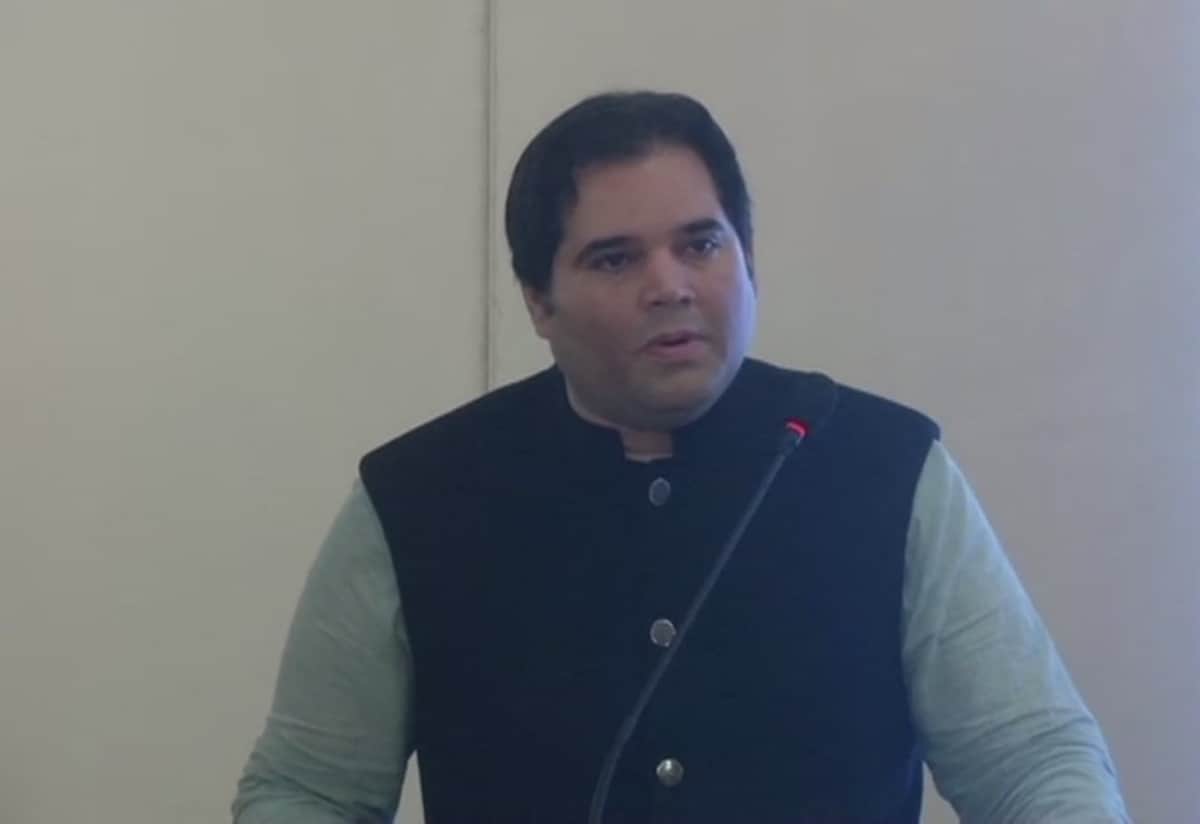 MP Varun Gandhi wrote a letter to Defense Minister Rajnath Singh, saying Government should put forward its stand on policy facts in Agni Path scheme