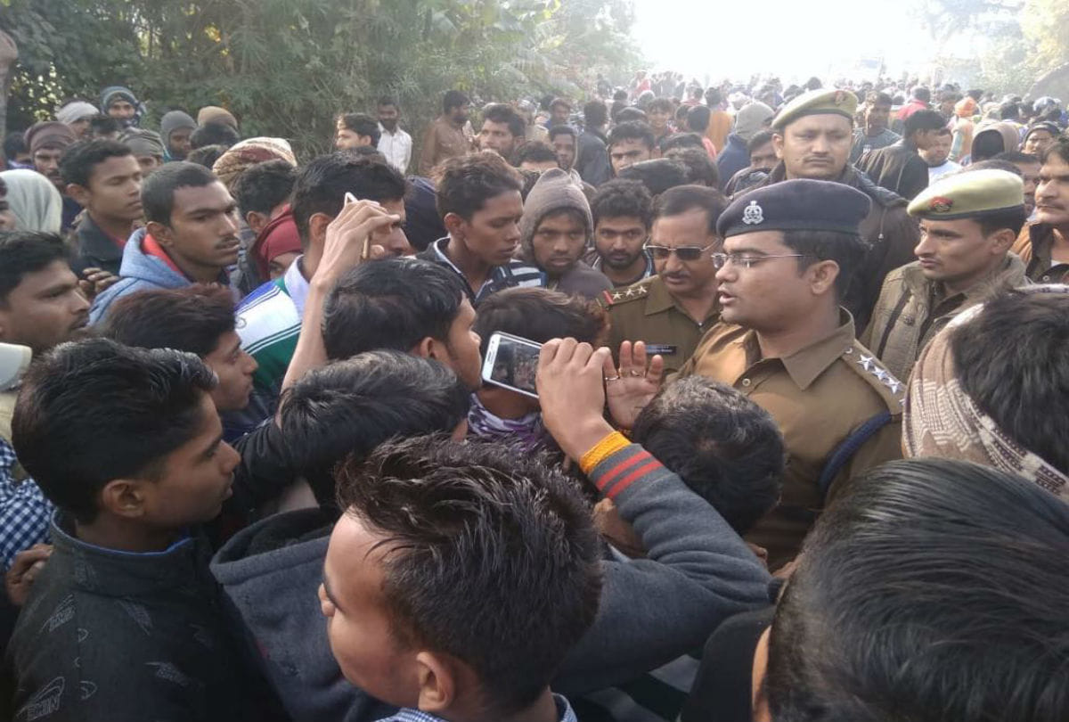 school girl crushed to death by truck in mainpuri