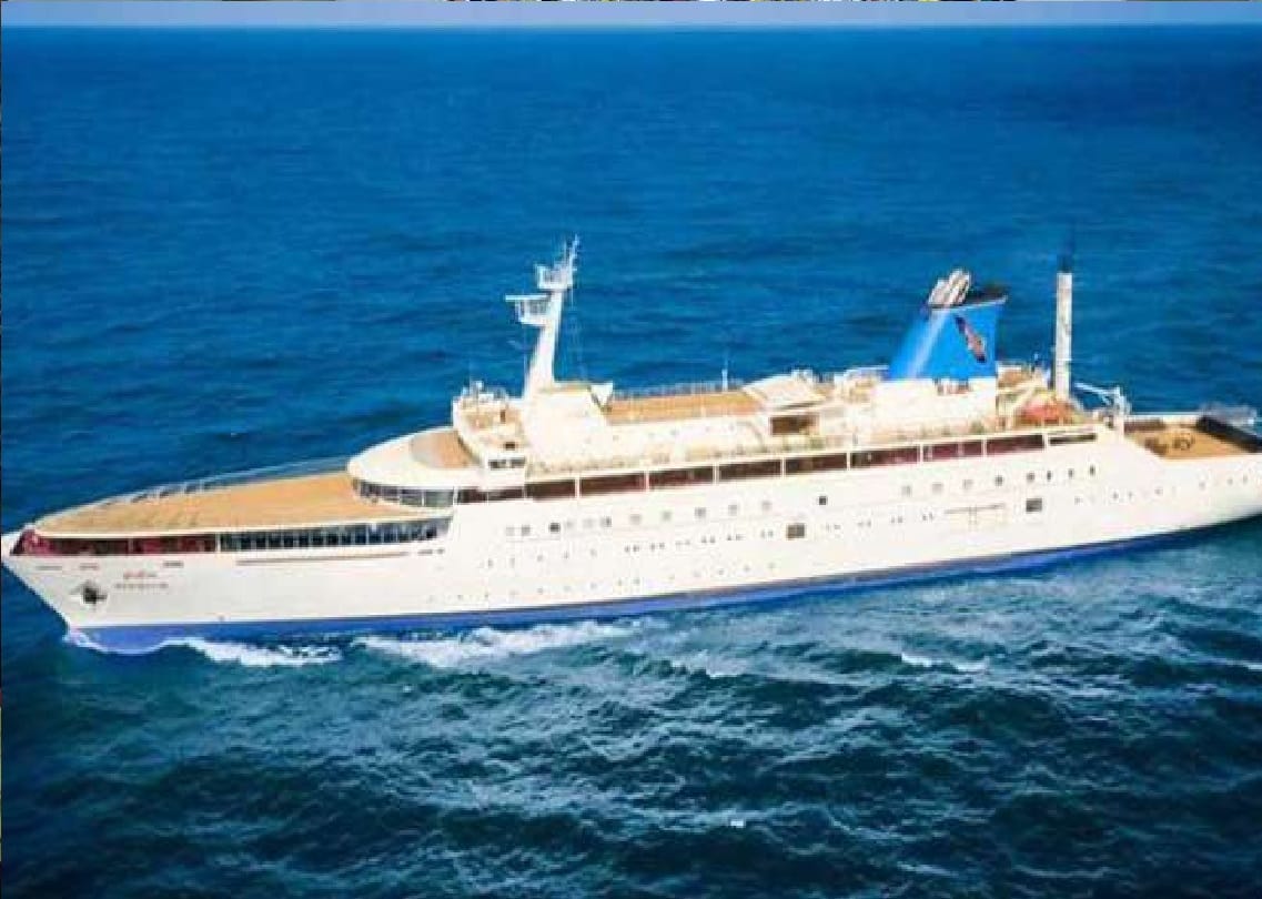 Luxury Cruise Lines Of India