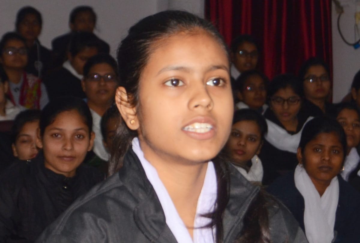 police ki pathshala in navyug kanya mahavidyalaya of lucknow