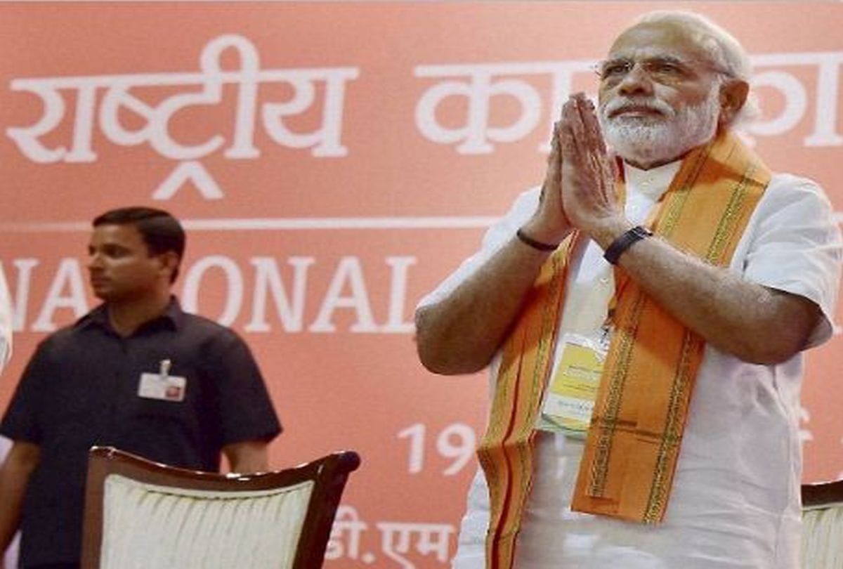 pm narendra modi visits to agra today