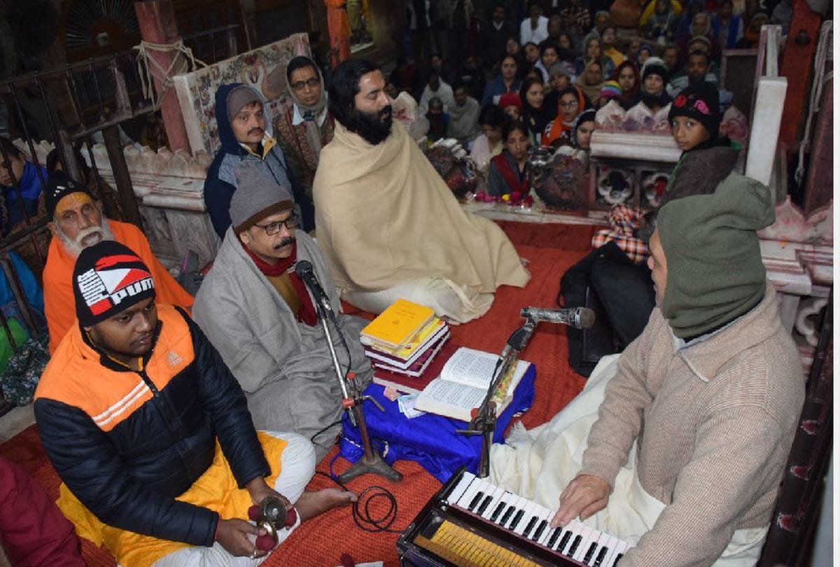 khichdi mahotsav start in radhavallabh temple vrindavan