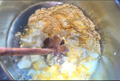 Know how to make tasty rajasthani kadhi