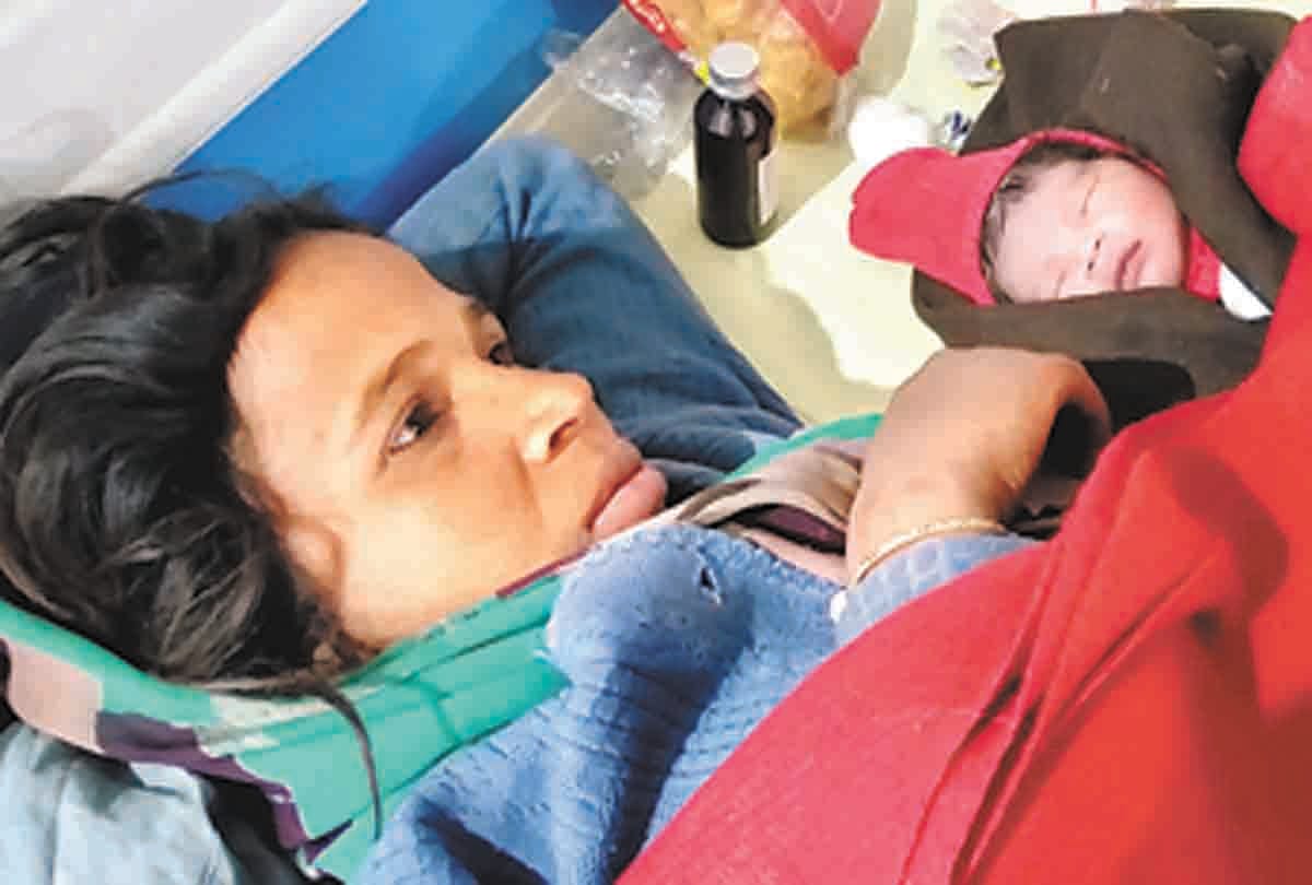 Birth of 'Prayag' son in Kumbh central hospital