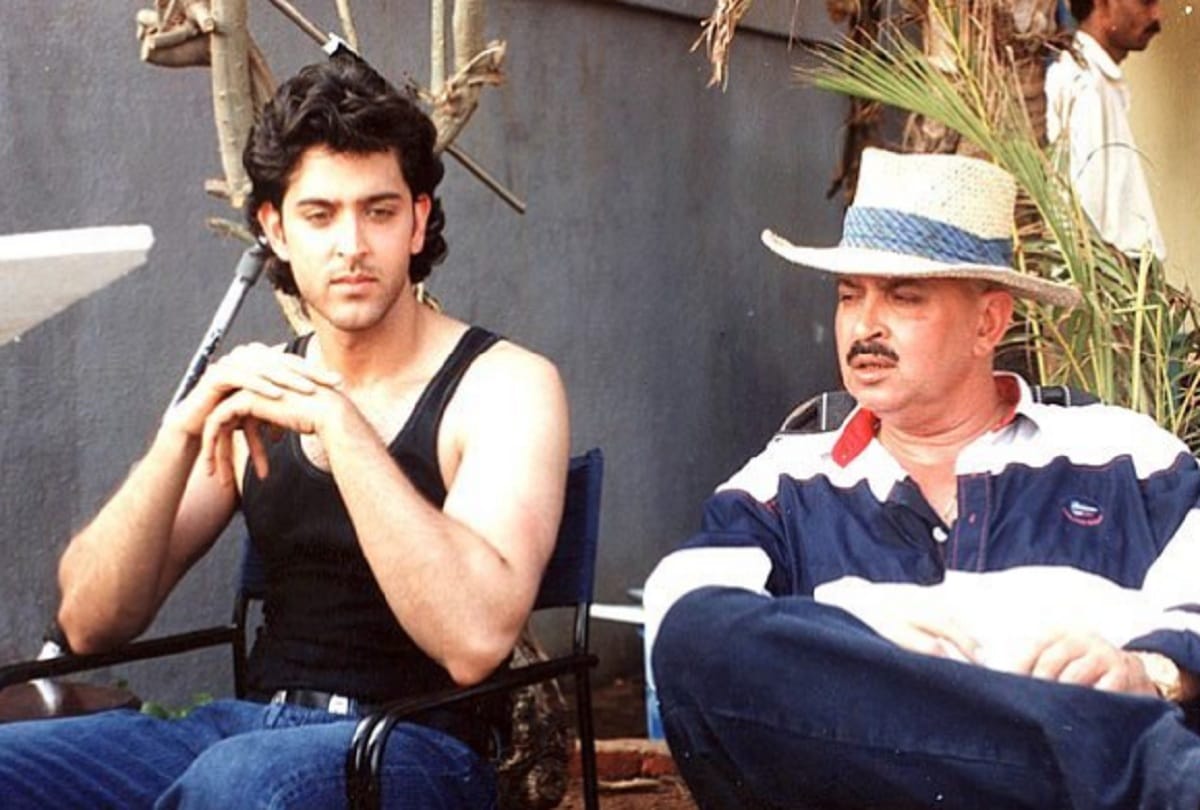 Rakesh Roshan attacked by Abu Salem sharpshooter outside his office for extortion money