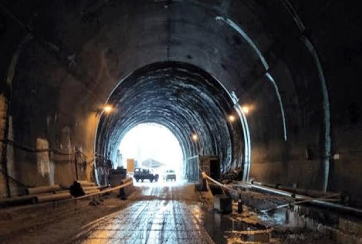 Vehicle movement for two months from Atal tunnel in Himachal