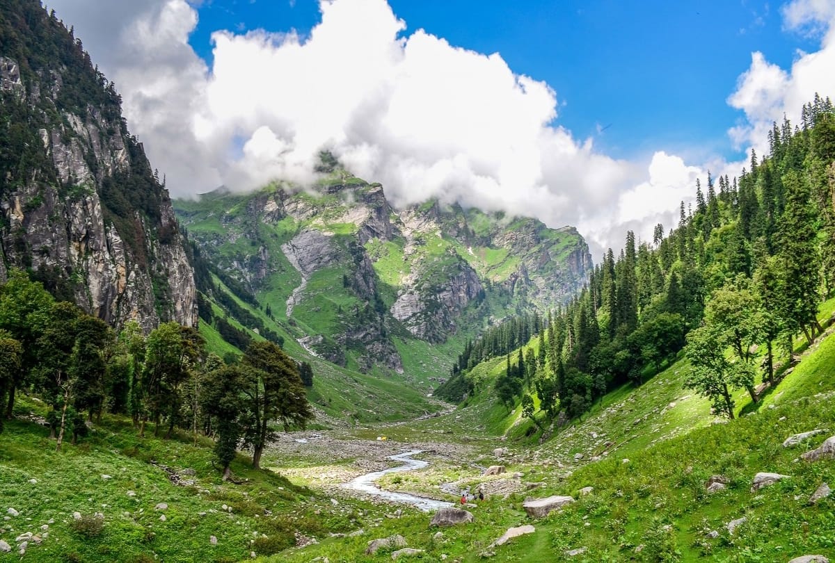 easiest trek in india under 12 km for beginners who love trekking