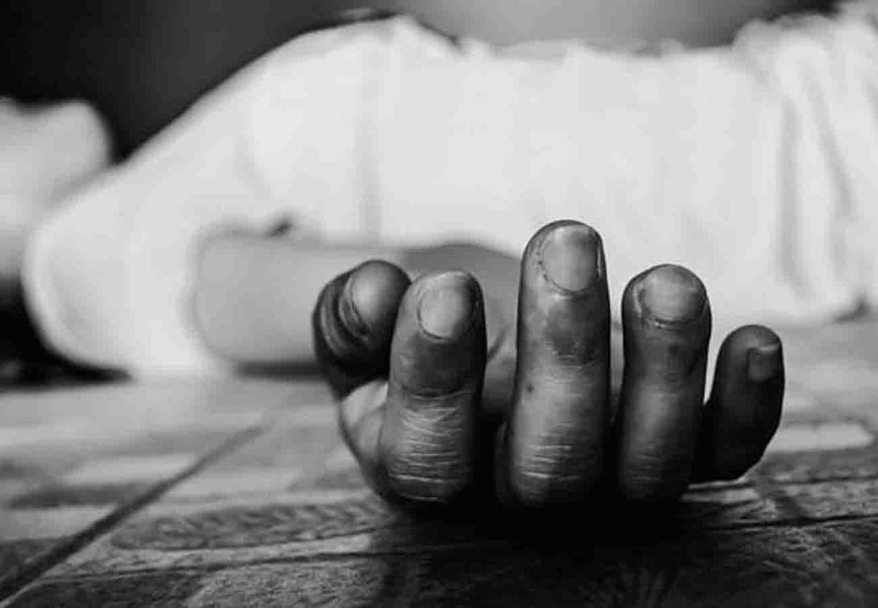 woman commit suicide in kanpur