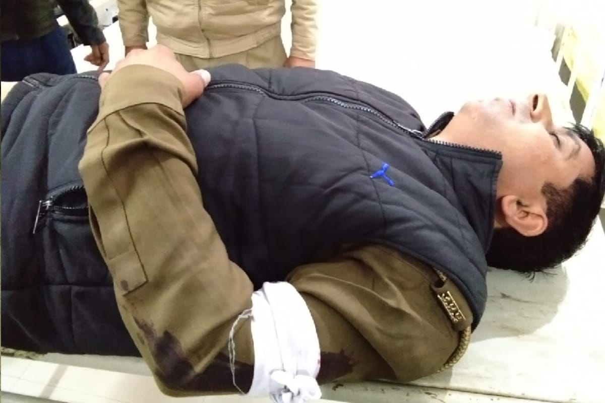 up police in active mode, three encounter in a day in Muzaffarnagar badmash arrested