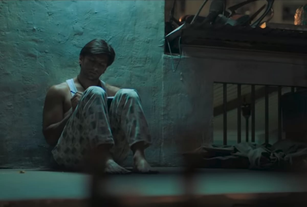 Ranveer Singh and Alia Bhatt starrer film Gully Boy Trailer out