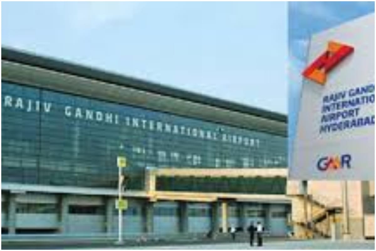 Foreign currency more than 1 crore recovered at Hyderabadhy airport