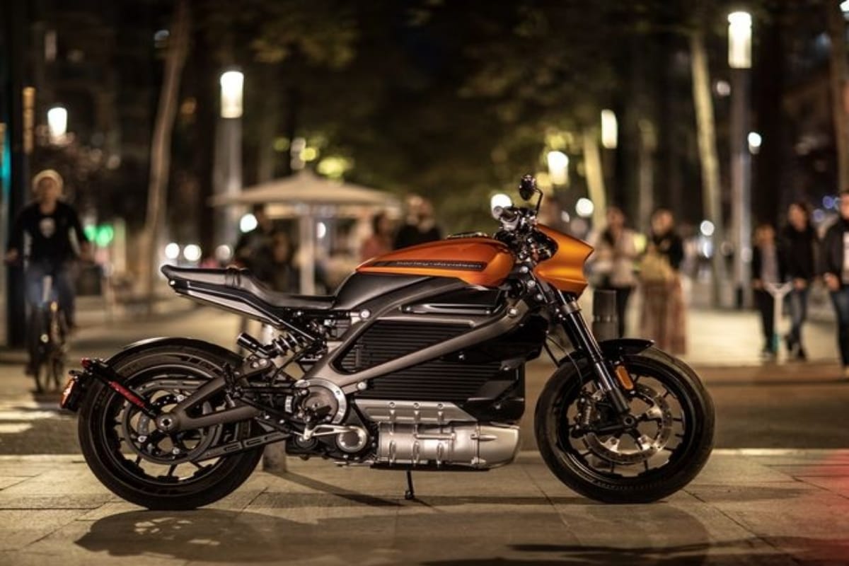 Harley davidson first electric bike Livewire debuts in ces2019