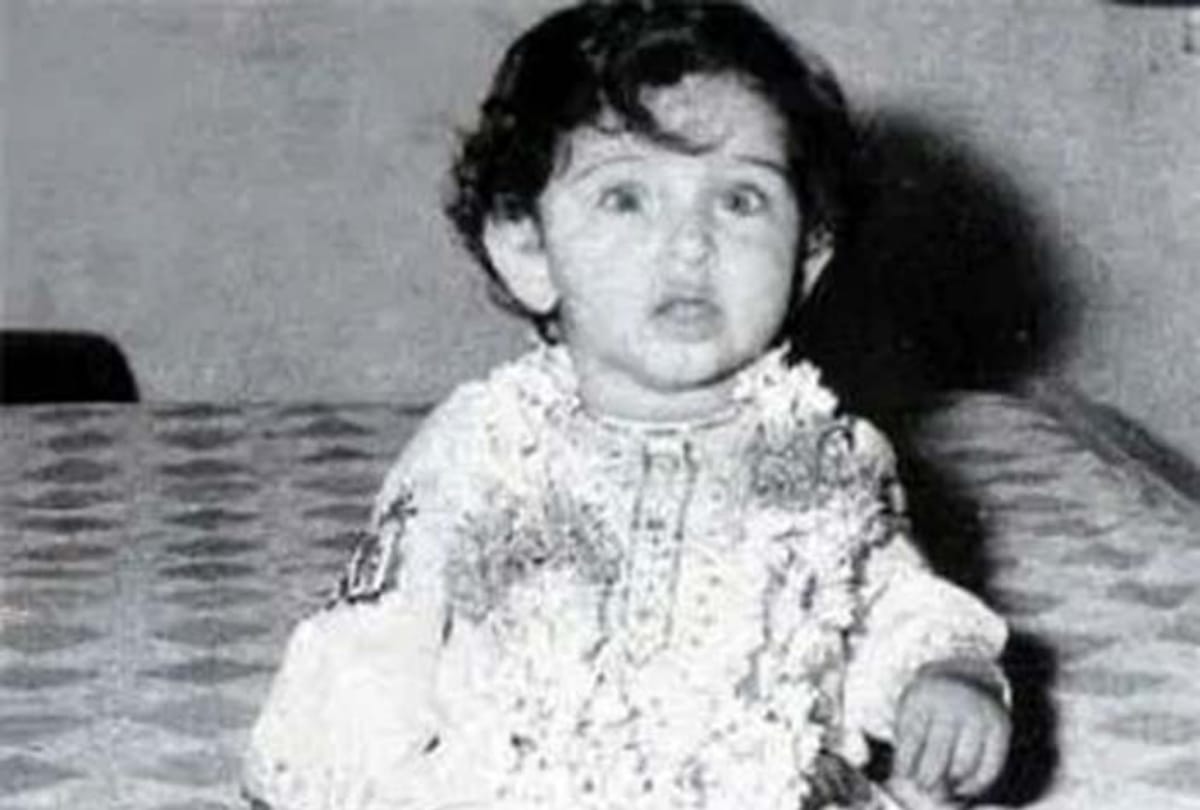 hrithik roshan know about facts and his unseen pictures