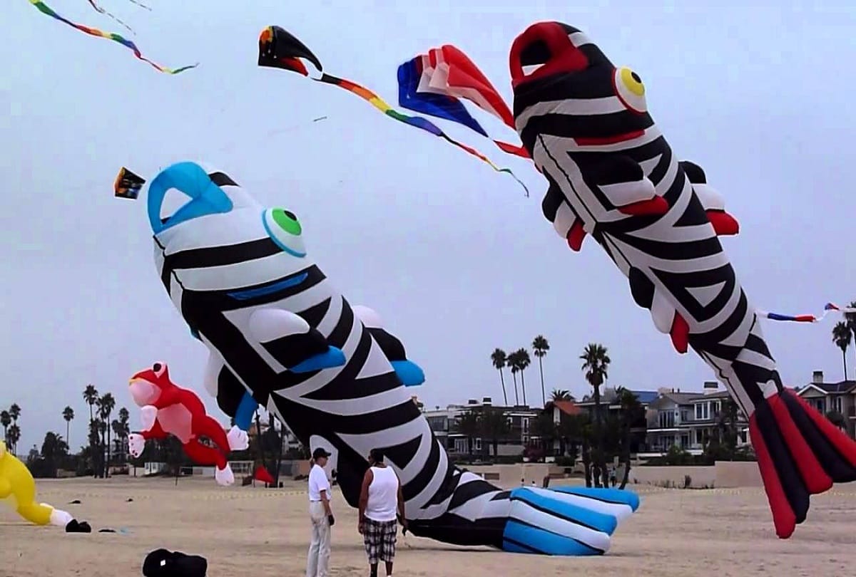 know about famous kite festivals of India in hindi