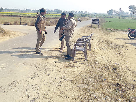 Car riders firing on businessmen