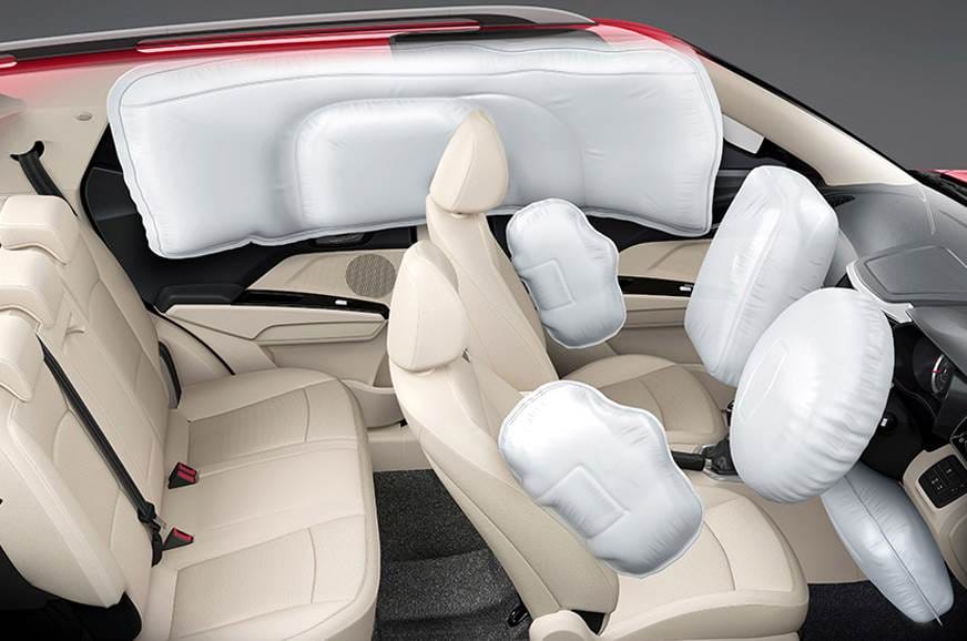 Mahindra Started Upcoming XUV300 advance Official booking at its dealerships