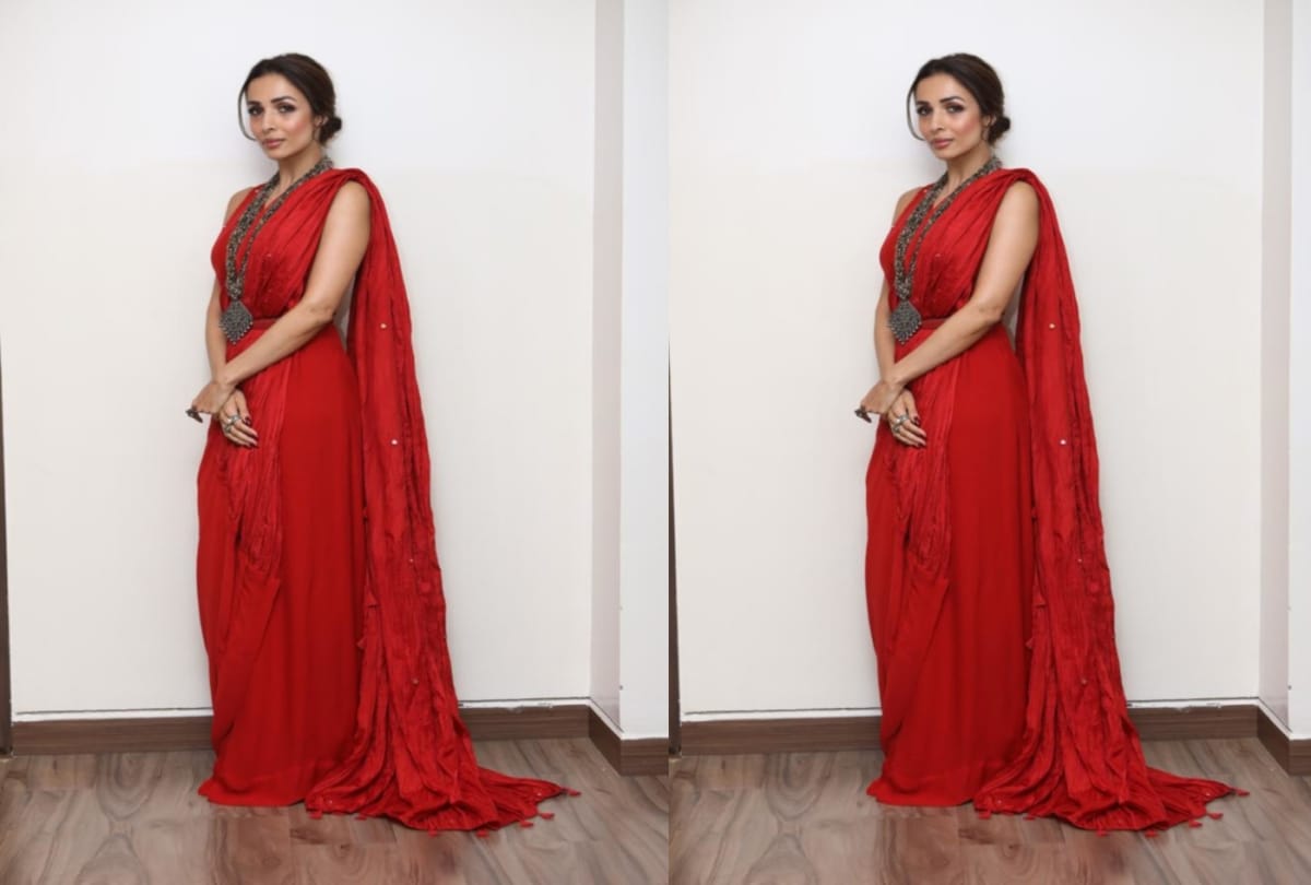 Malaika Arora looks Elegant in Red Saree