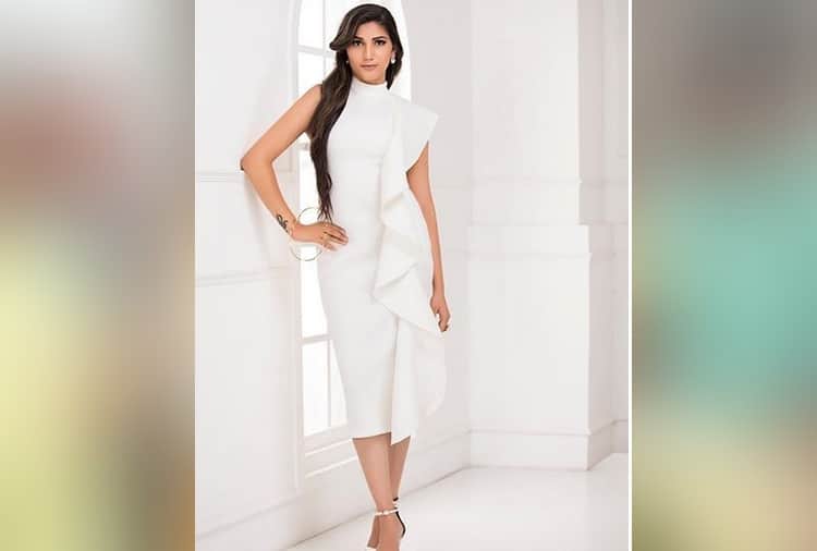 Bollywood, Sapna Choudhary Hot Photo Shoot Viral on Social Media