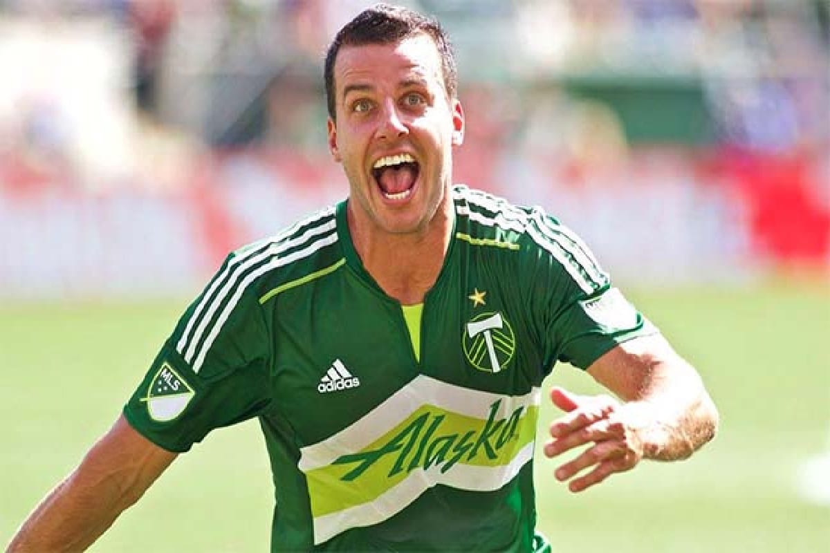 Steven Taylor cheat with his girlfriends