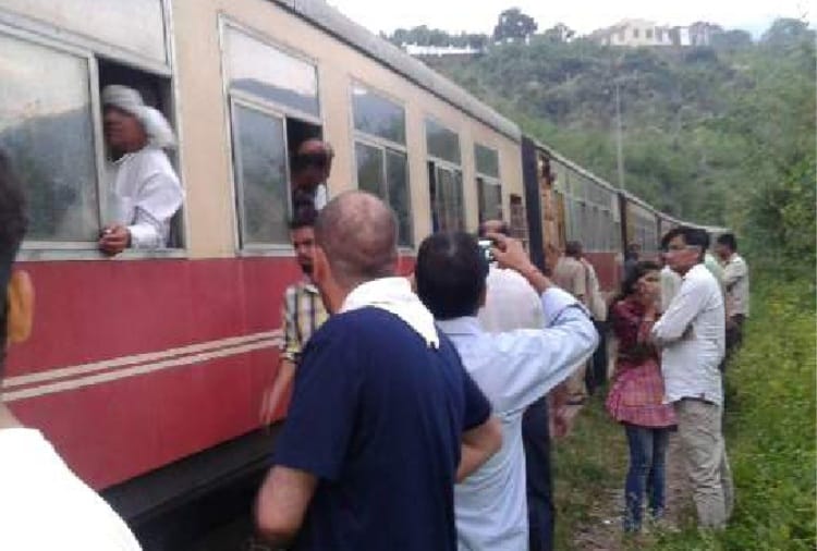 Fire in Engine of Himalayan Queen Express on Kalka Shimla Heritage Track, Indian Railway