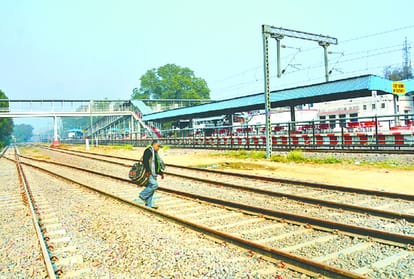 aishbagh-sitapur rail line to be start today