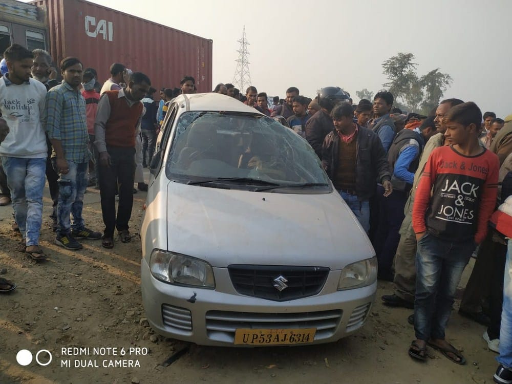 in accident 3 died