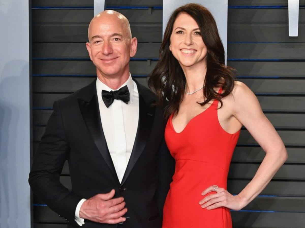Amazon CEO jeff bezos and wife Mackenzie are divorcing