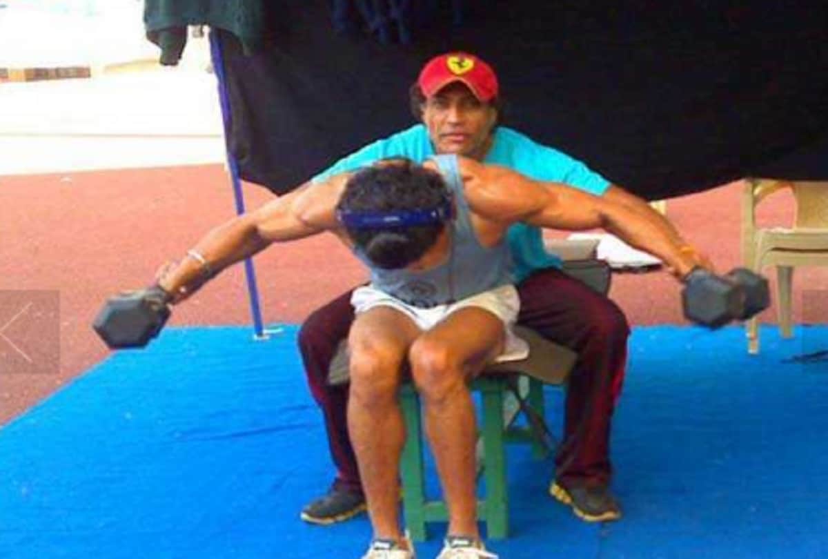 Aamir Khan Farhan Akhtar Varun Dhawan 5 celebrity fitness trainer fees