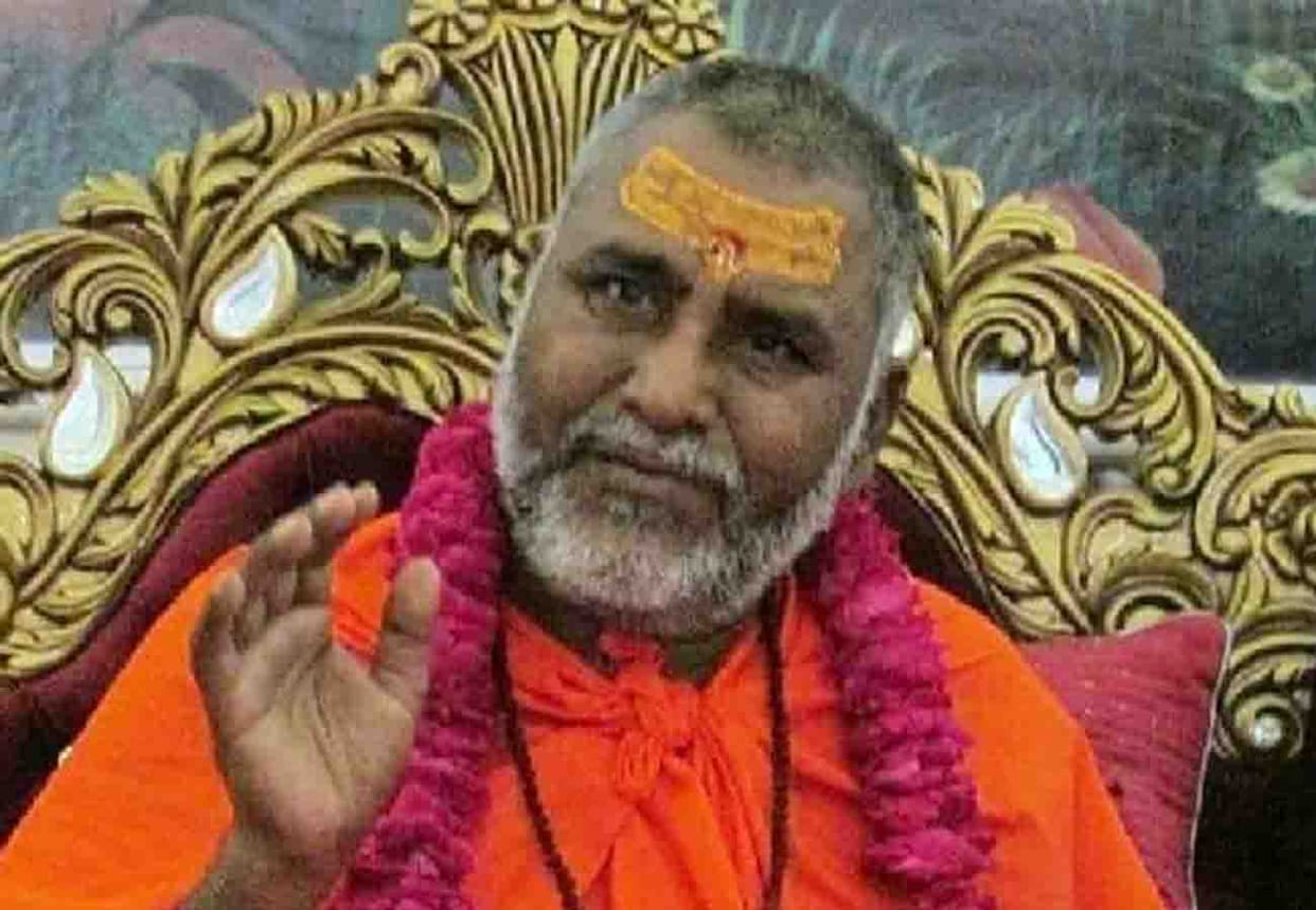 Famous Ramkatha teller Rajeshwaranand passes away