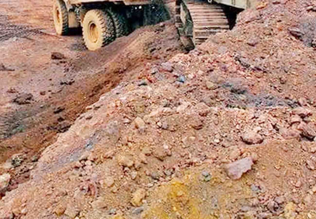 in illegal mining case sp leader wrote Letter to High Court by blood