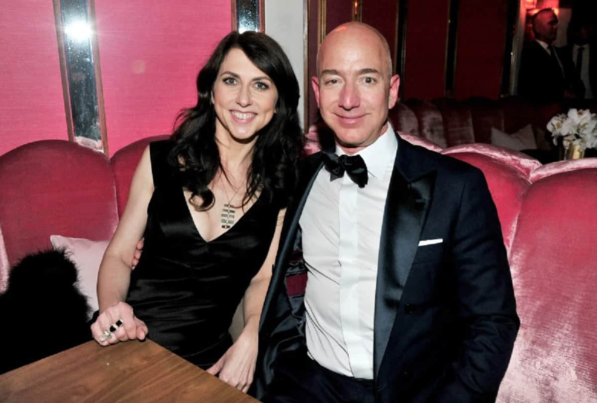 amazon ceo jeff bezos & mackenzie decide to divorce mackenzie could become richest women in world 