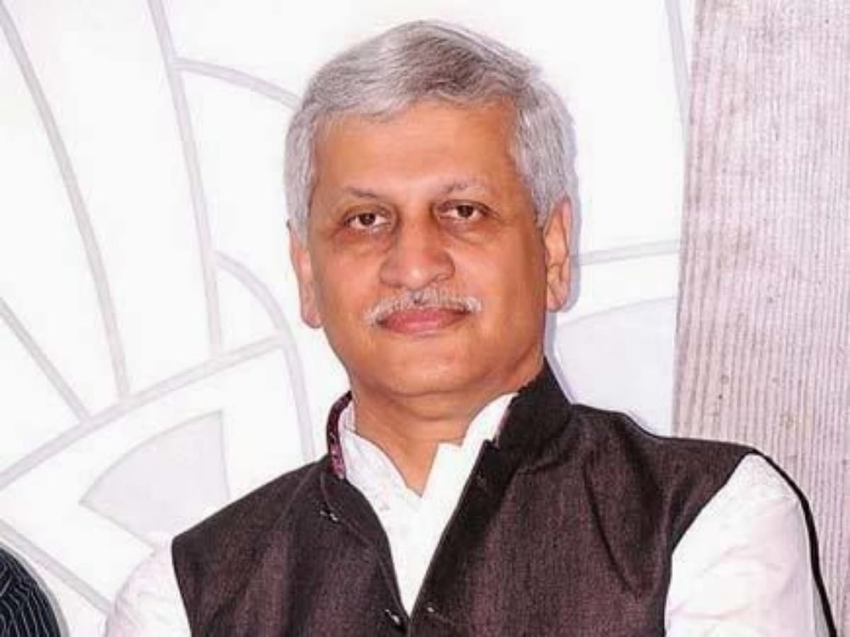 जस्टिट ललित