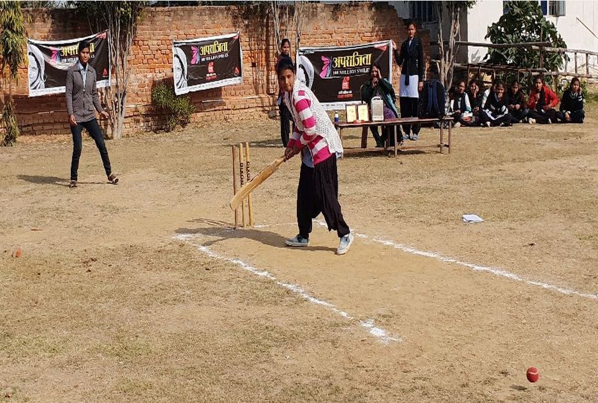girls cricket match organised by aparajita 100 million smiles in mathura