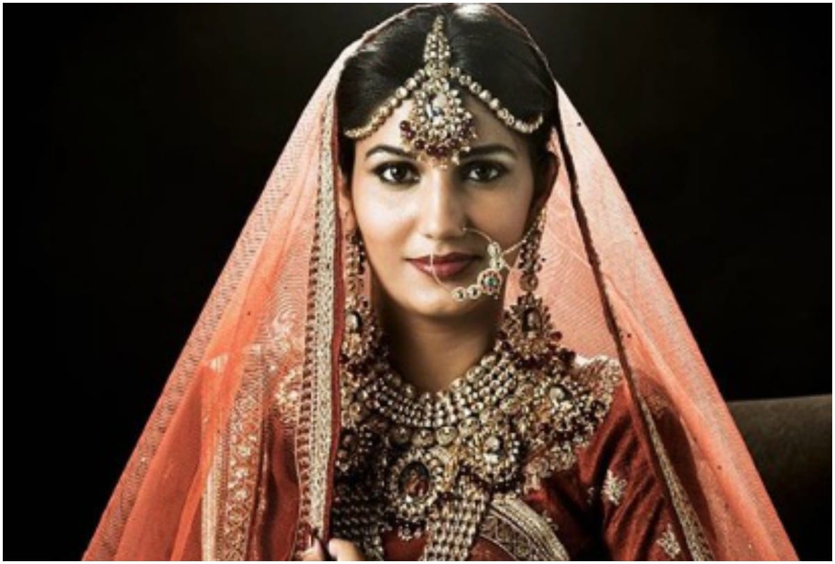 Sapna Choudhary shared bride look picture on social media