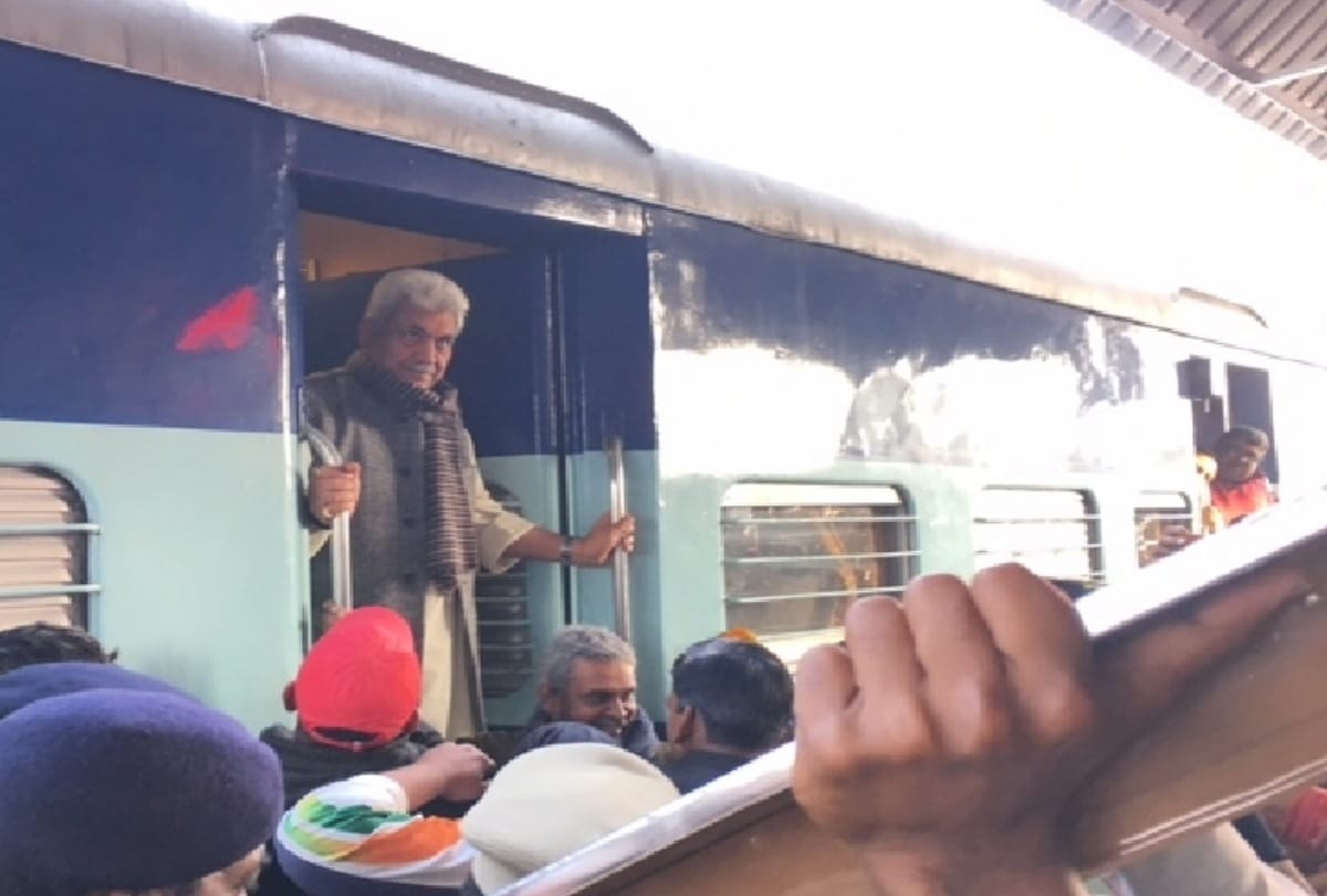 lucknow-sitapur rail line started again