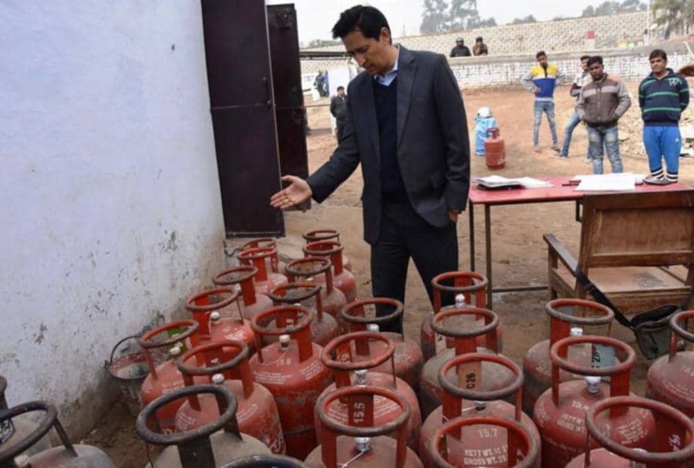 Dm Deepak rawat raid on bjp mla brother lpg gas agency