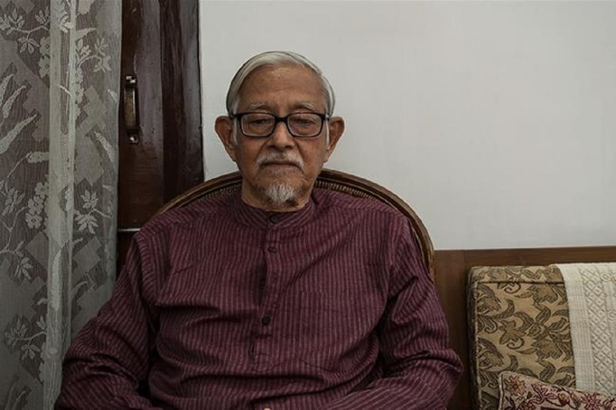 Assam : treason case filed against Hiren Gohain for opposing citizenship bill