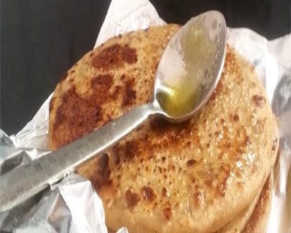 Winter special: Know the delicious recipe of stuffed jaggery paratha