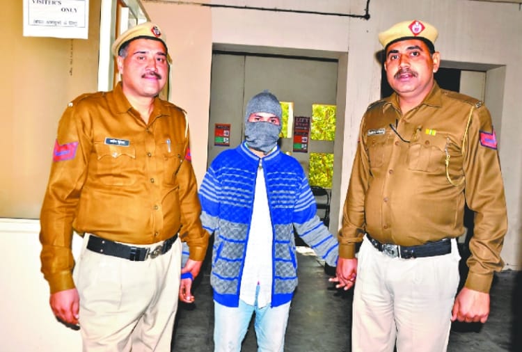 accused of pujari's murder Arrested from kalka railway station