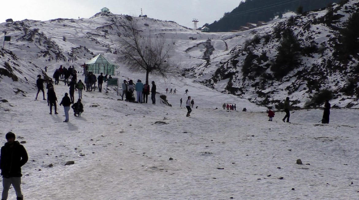 People protest for charges in auli gmvn withdraw decision